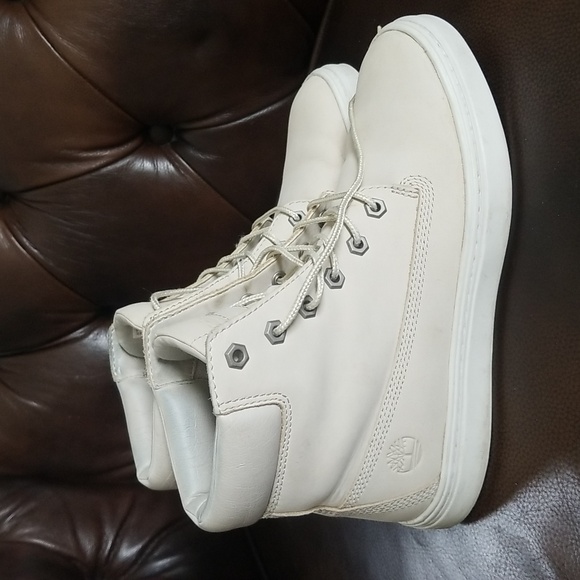 Timberland Chukka - Picture 2 of 4